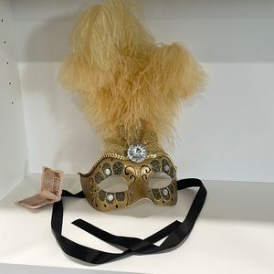 Masquerade mask